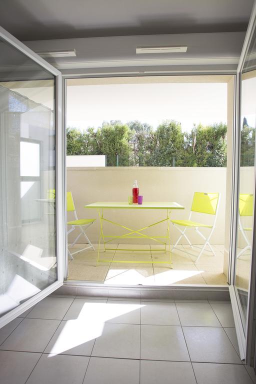 Amandrey-De-Provence Apartment Saint-Remy-de-Provence Room photo